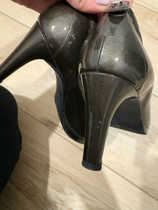 Stuart Weitzman heels - Picture 3 of 11